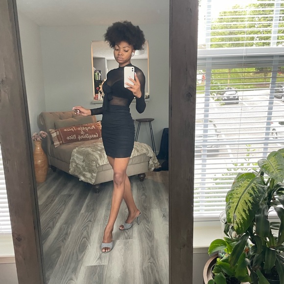 Black Long Sleeved MIDI Dress Mesh Top Material - Picture 5 of 8